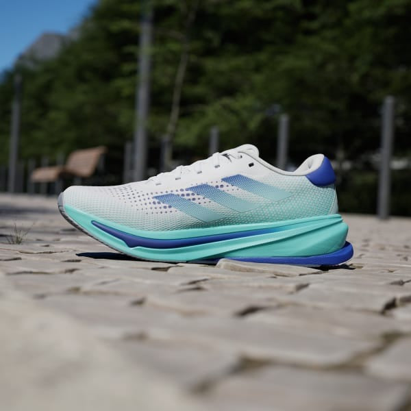 Τα τελευταία 50 ζευγάρια κάλτσες🎁Adidas 2026: Ορθοπεδικά παπούτσια για καθημερινή χρήση